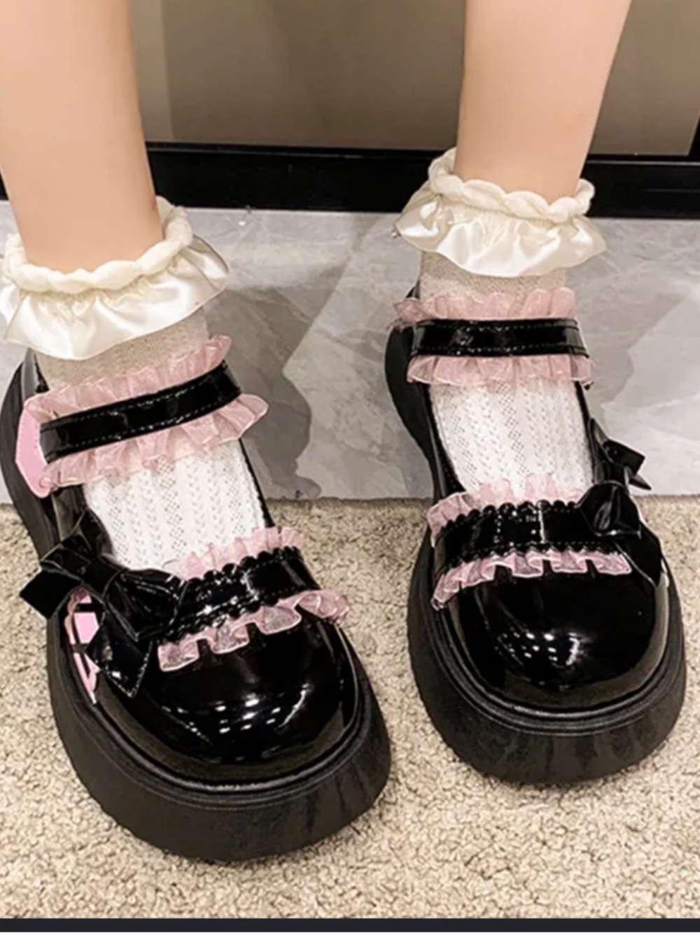Bow Decor Frill Trim Patent Platform Mary Janes Black Pink Size 8.5